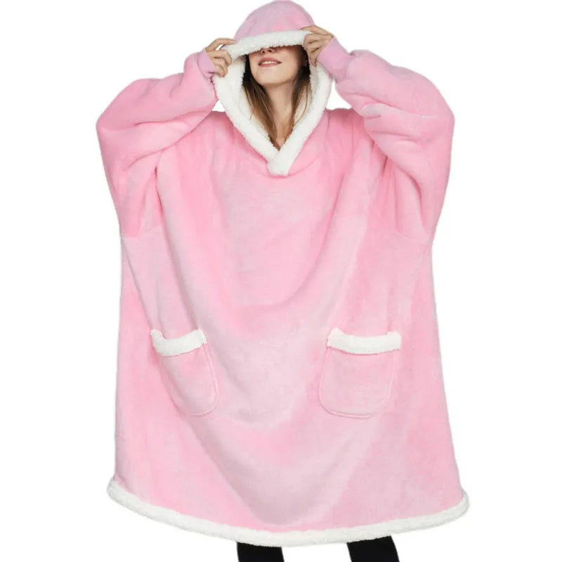 Oversized Hoodie Blanket – Plaid Fleece Sweatshirt with Sleeves for Women